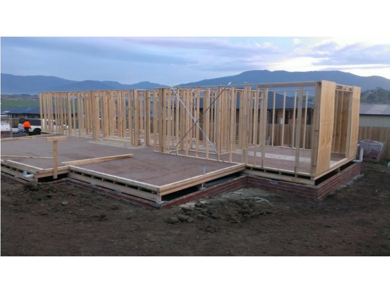 2 Barrob Street, Old Beach TAS 7017