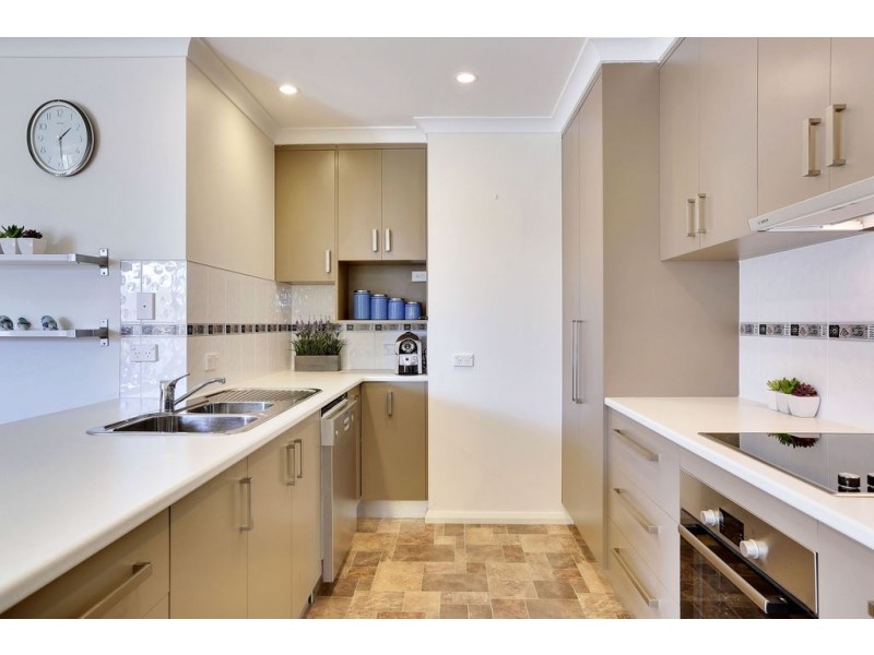 1 Travers Court, Claremont TAS 7011