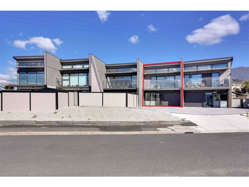 2+3/56 Riverway Road, Montrose TAS 7010