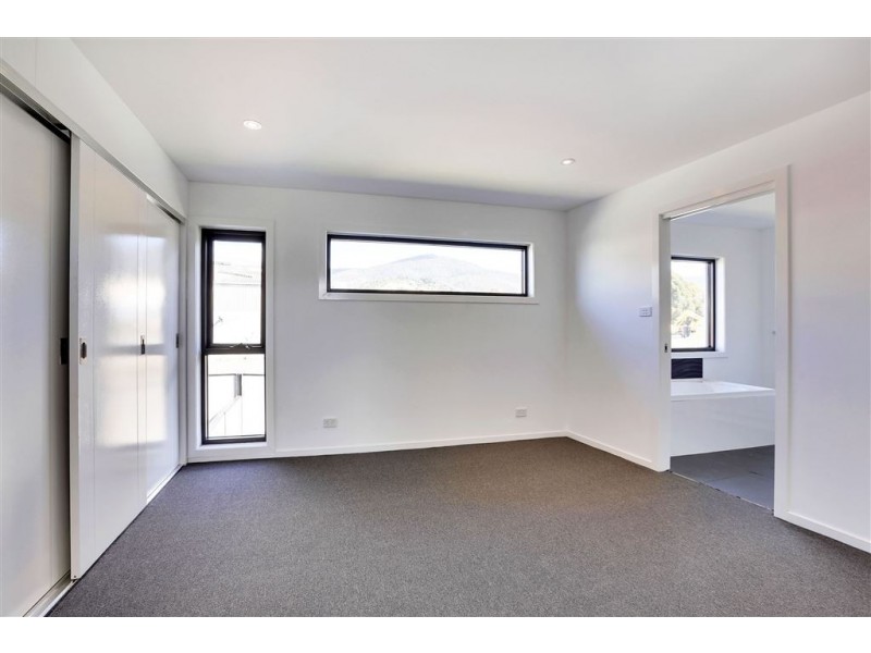 2+3/56 Riverway Road, Montrose TAS 7010