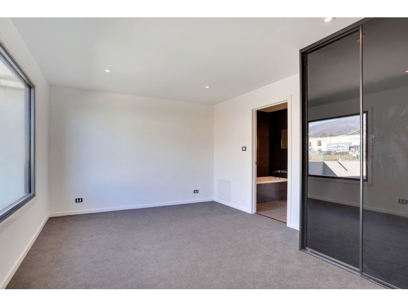 2+3/56 Riverway Road, Montrose TAS 7010
