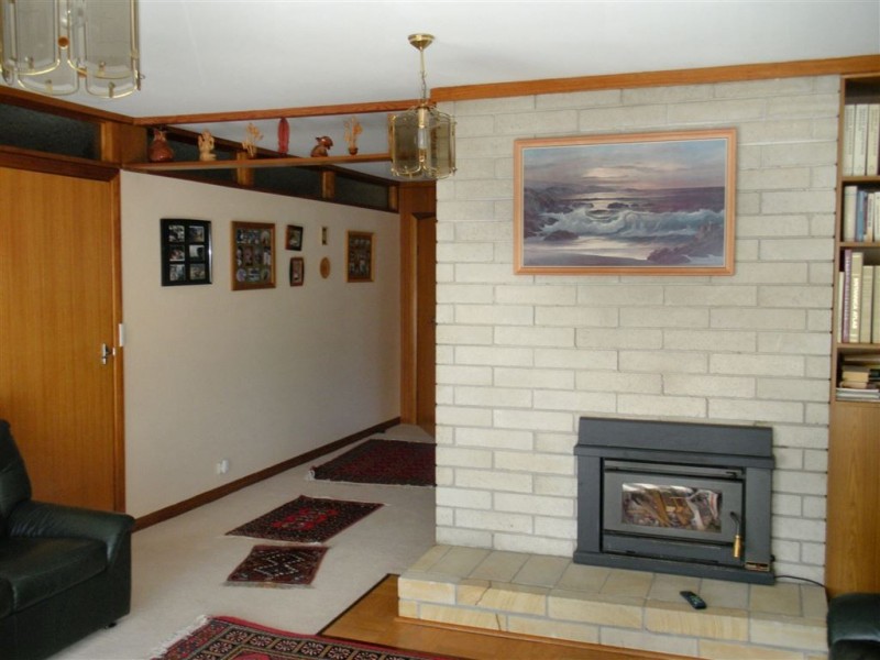 144 Pottery Road, Lenah Valley TAS 7008