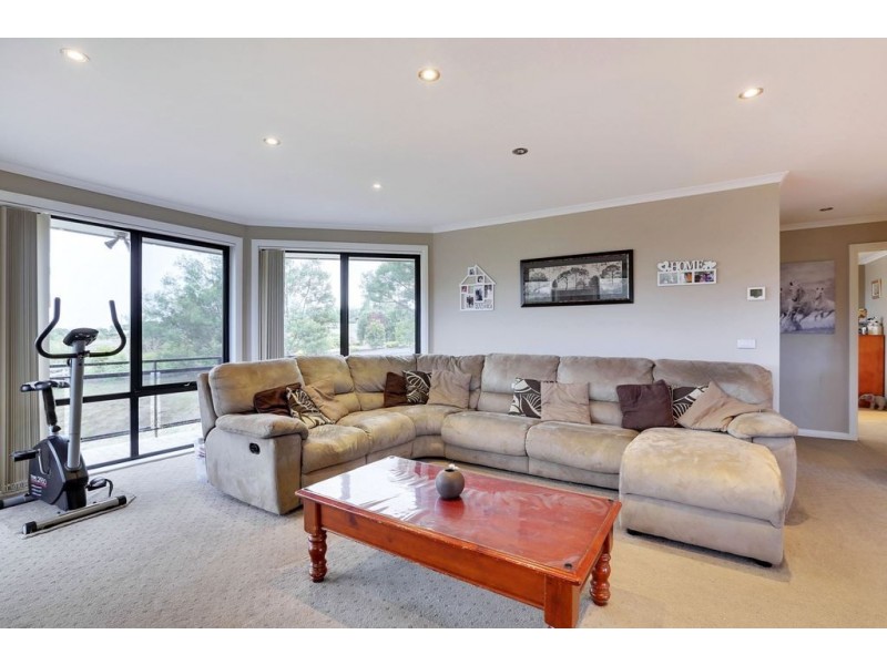 36 Upton Drive, Honeywood TAS 7017