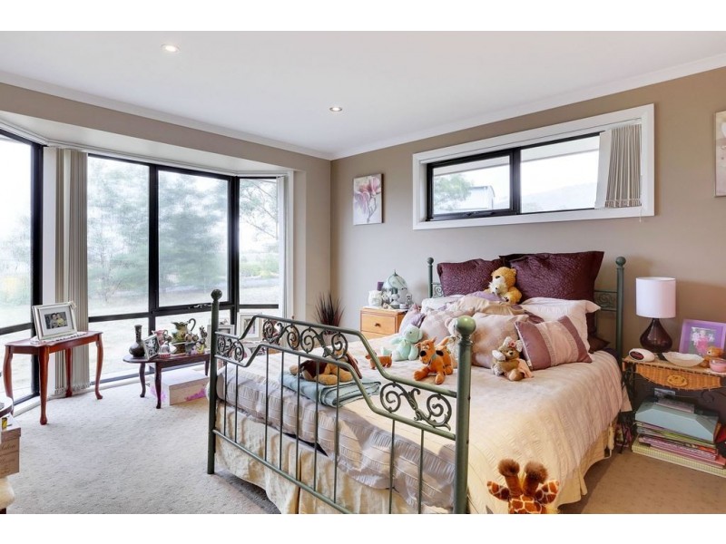 36 Upton Drive, Honeywood TAS 7017