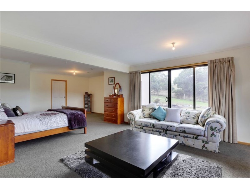 15 Lakeland Drive, Forcett TAS 7173