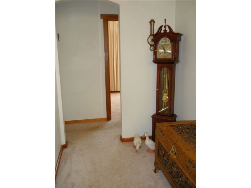 2 Cranleigh Crescent, West Moonah TAS 7009