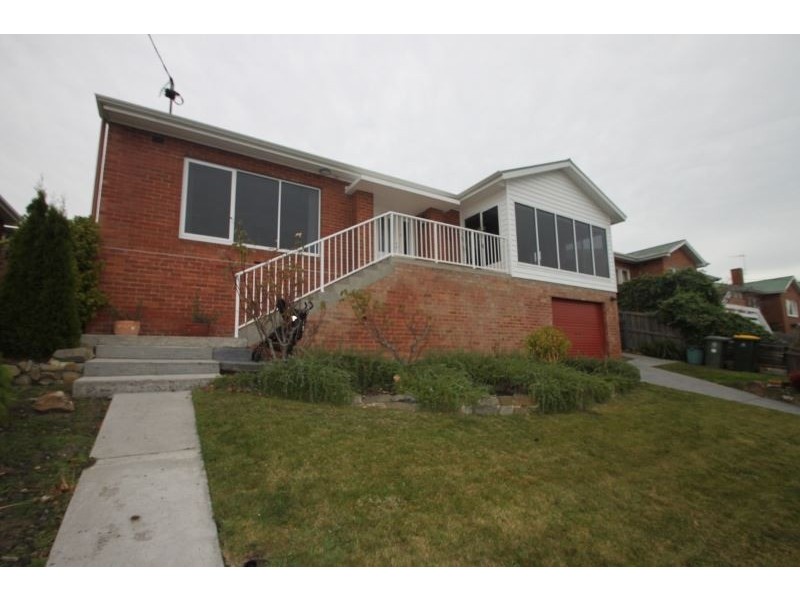 12 Barclay Crescent, Rosetta TAS 7010