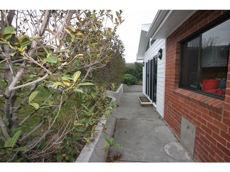 12 Barclay Crescent, Rosetta TAS 7010