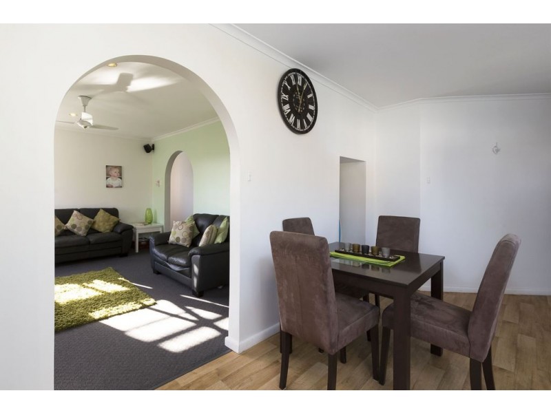 9 Falcon Road, Claremont TAS 7011