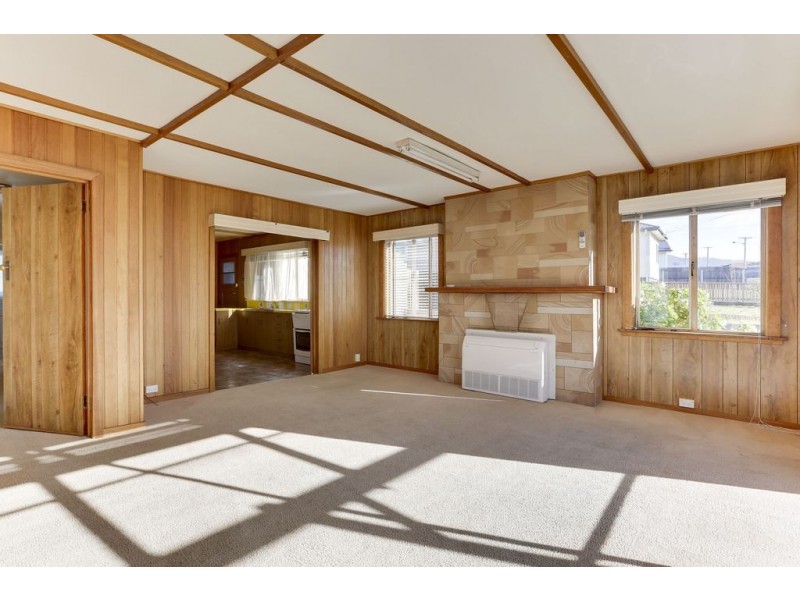 18 Edinburgh Crescent, Goodwood TAS 7010