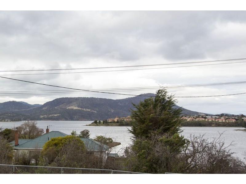 124 Main Road, Austins Ferry TAS 7011