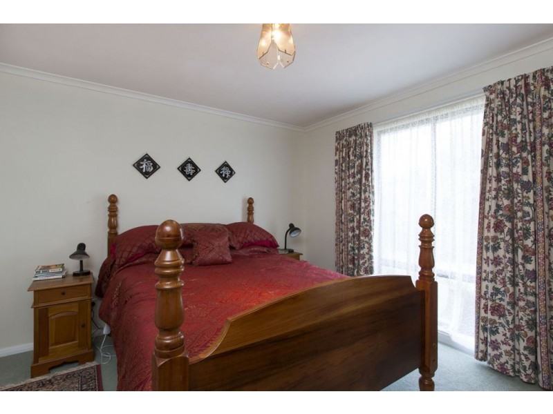 16 Lagoon Road, Carlton TAS 7173