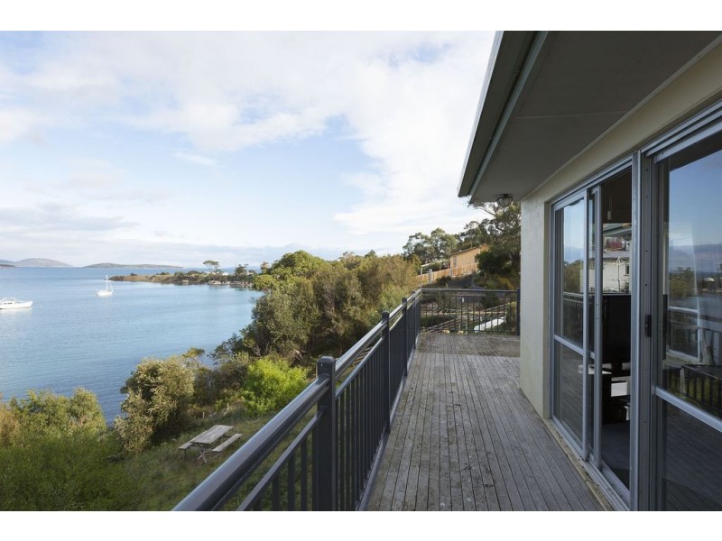 29-31 Susans Bay Road, Primrose Sands TAS 7173