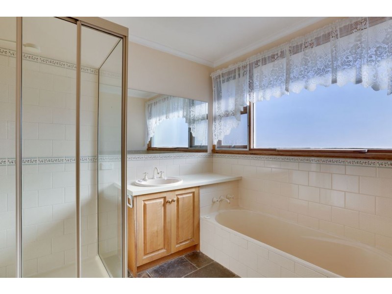 3 Loscombe Court, Moonah TAS 7009