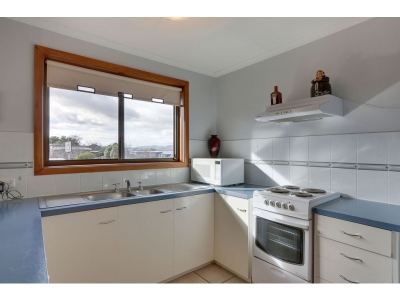 2/29 Illawarra Road, Glenorchy TAS 7010
