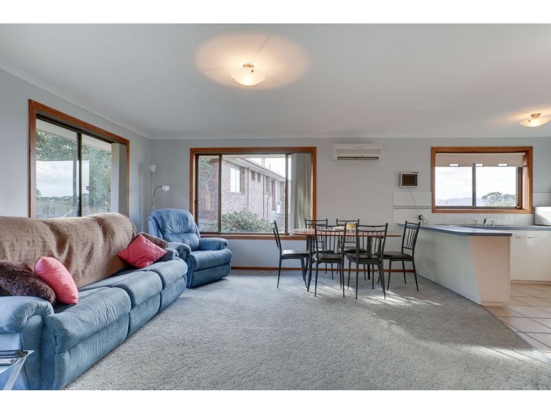 2/29 Illawarra Road, Glenorchy TAS 7010