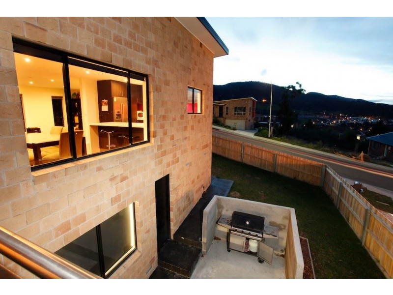 1 Walton Court, Glenorchy TAS 7010