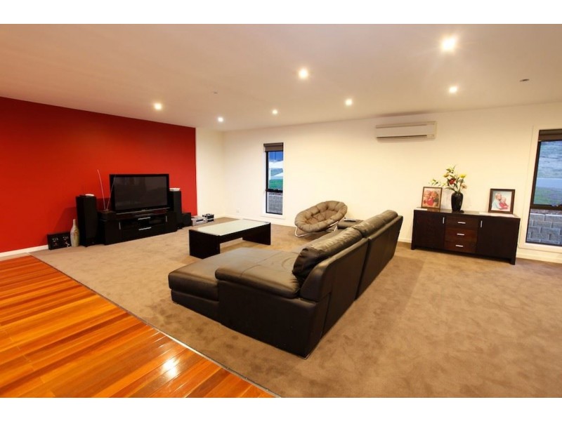 1 Walton Court, Glenorchy TAS 7010