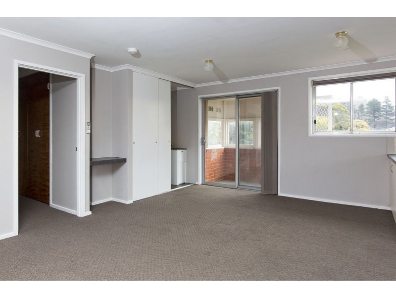 5 Cadbury Road, Claremont TAS 7011
