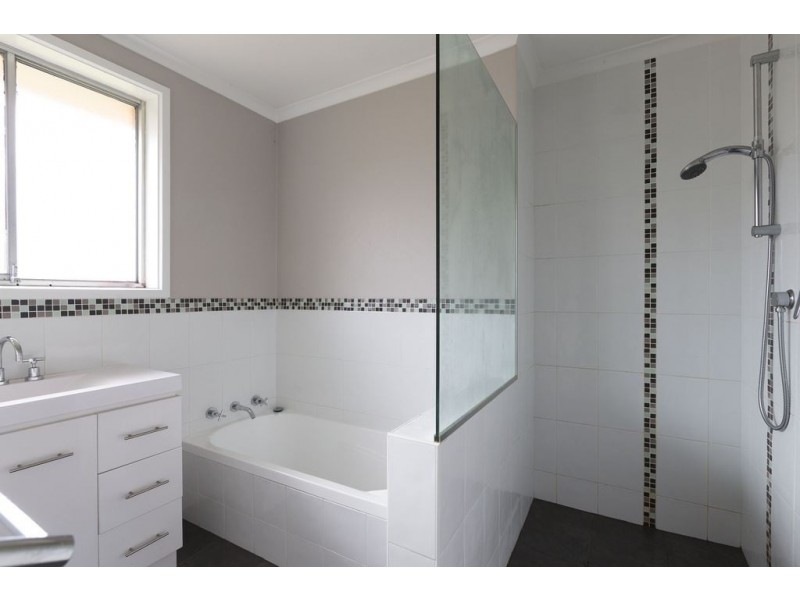 5 Cadbury Road, Claremont TAS 7011