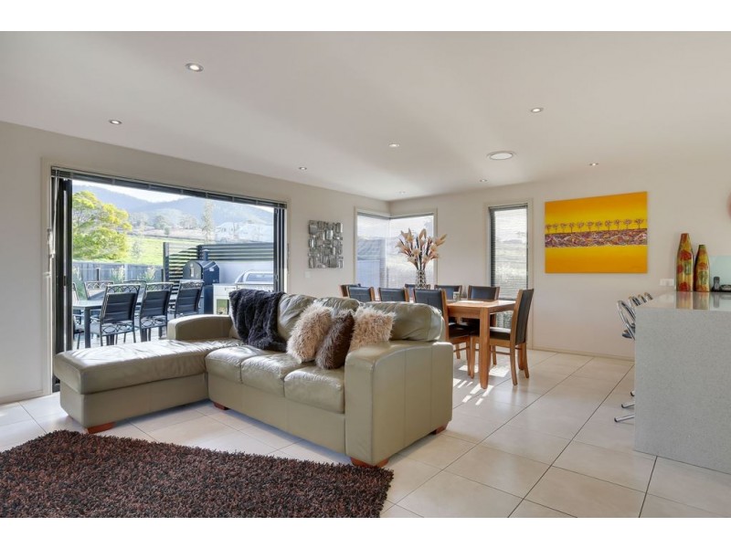 2 Aherne Place, Granton TAS 7030