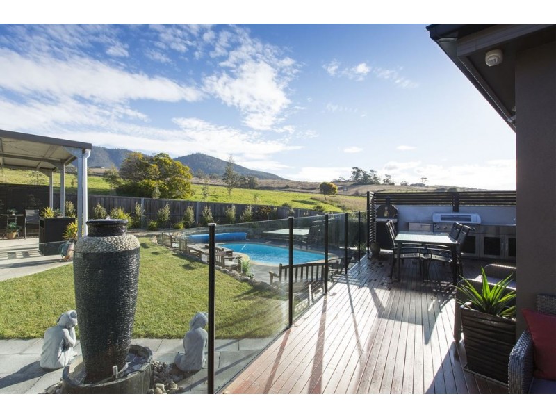 2 Aherne Place, Granton TAS 7030