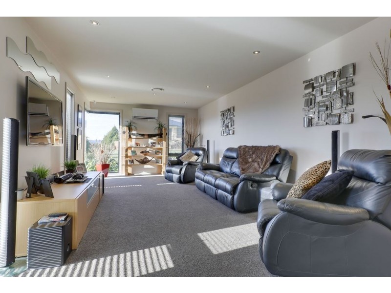 2 Aherne Place, Granton TAS 7030