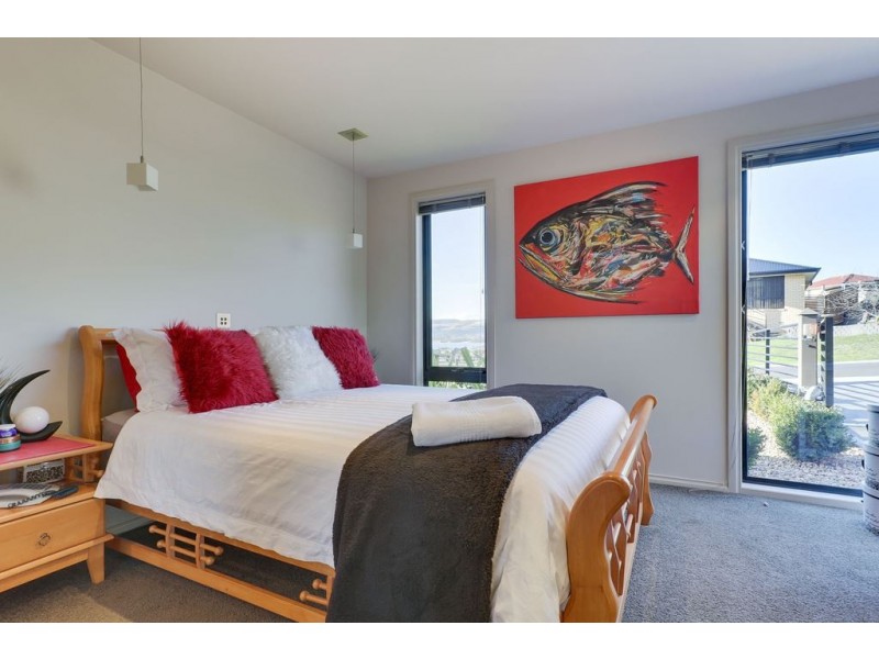2 Aherne Place, Granton TAS 7030