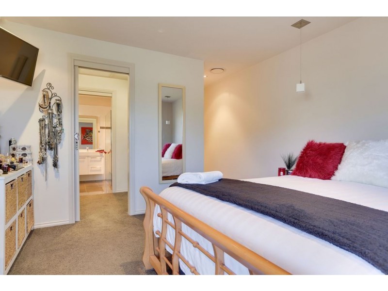 2 Aherne Place, Granton TAS 7030