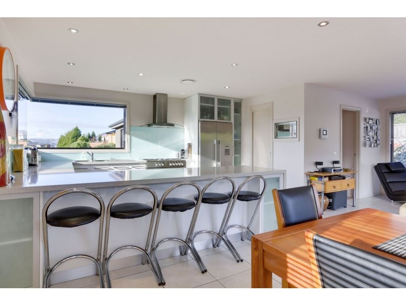 2 Aherne Place, Granton TAS 7030