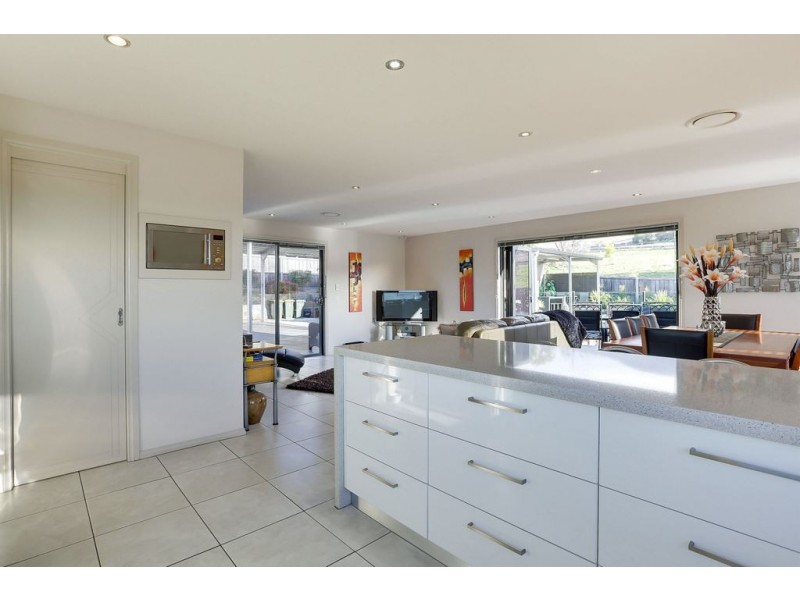 2 Aherne Place, Granton TAS 7030