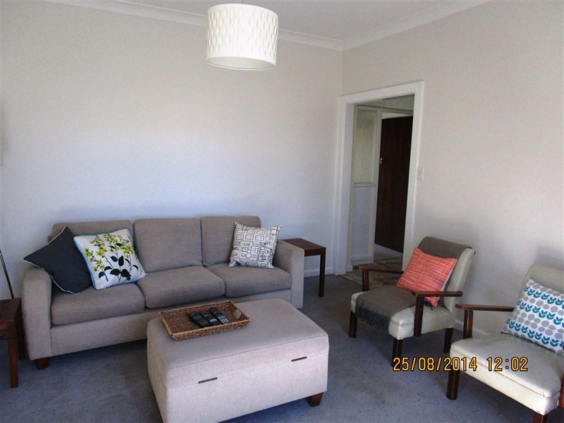 82 Lennox Avenue, Lutana TAS 7009