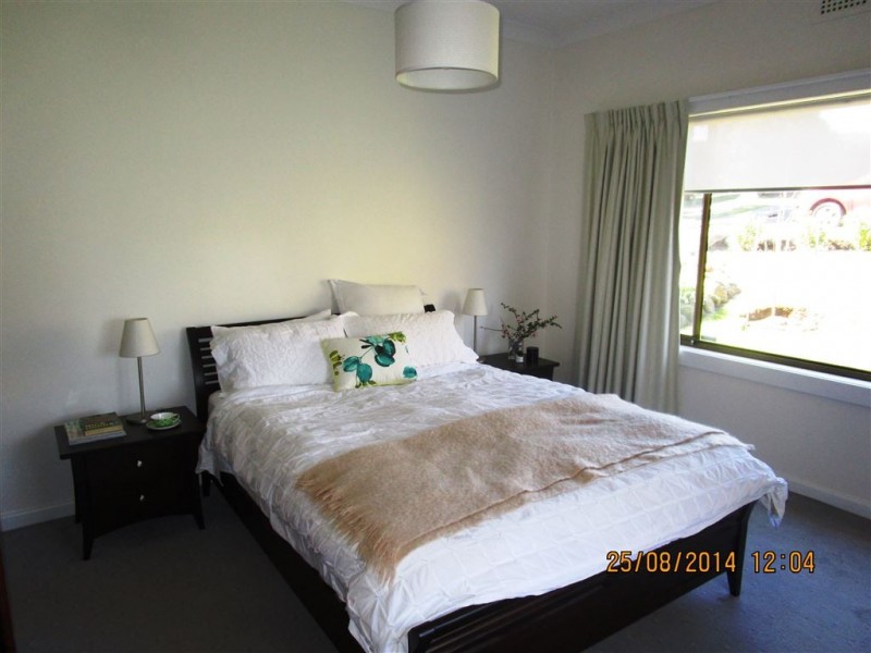 82 Lennox Avenue, Lutana TAS 7009