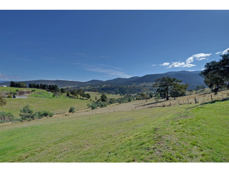 588 Back River Road, Magra TAS 7140
