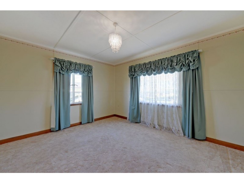 92 Renfrew Circle, Goodwood TAS 7010