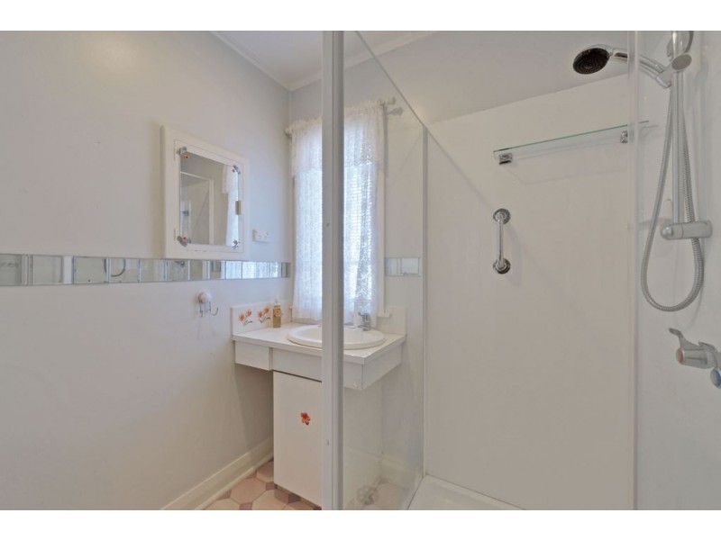 92 Renfrew Circle, Goodwood TAS 7010