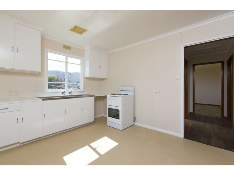 3 Negara Crescent, Goodwood TAS 7010