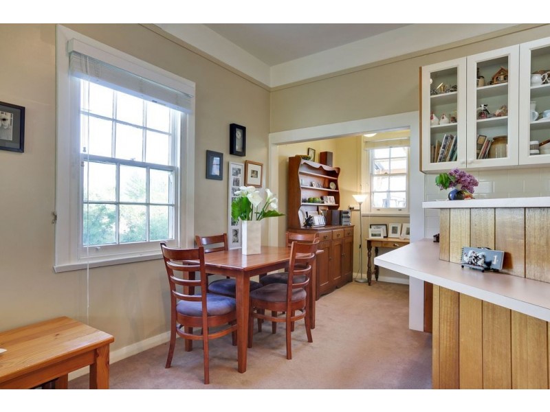 124 Bowen Road, Lutana TAS 7009