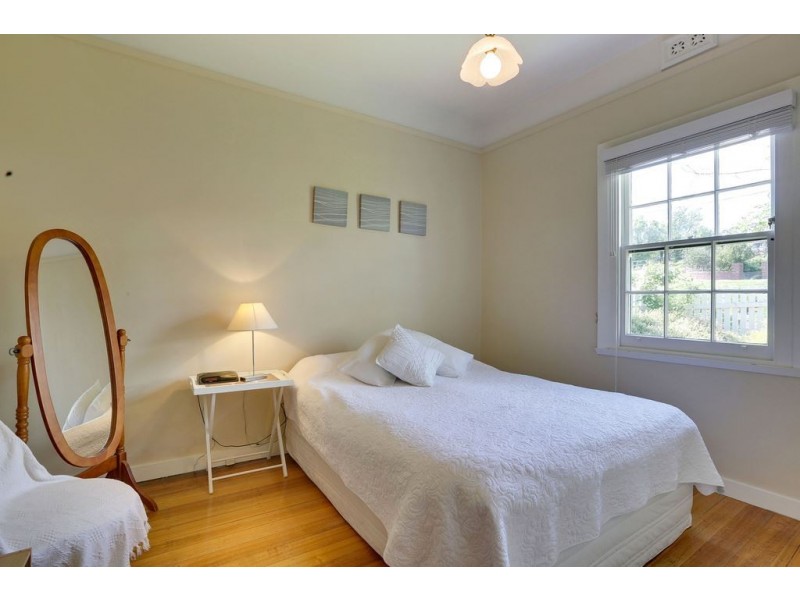 124 Bowen Road, Lutana TAS 7009