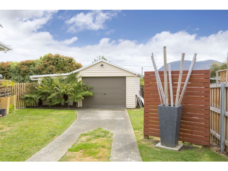 10 St Aubyn Square, Moonah TAS 7009