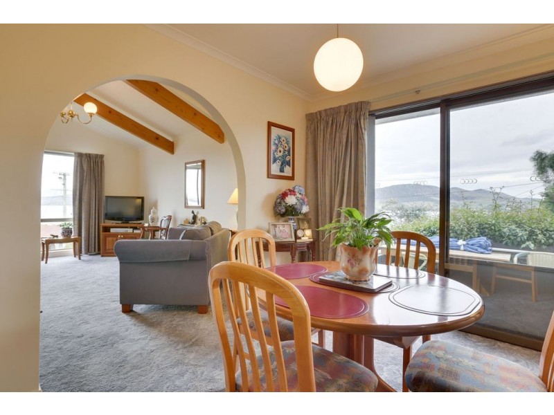 39 Brady Street, Midway Point TAS 7171