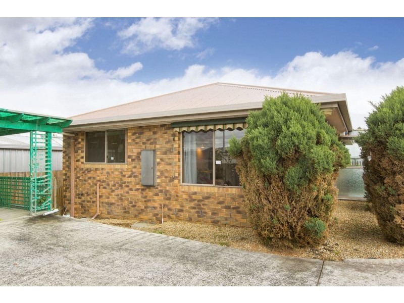 2/24 Herbert Street, Montrose TAS 7010