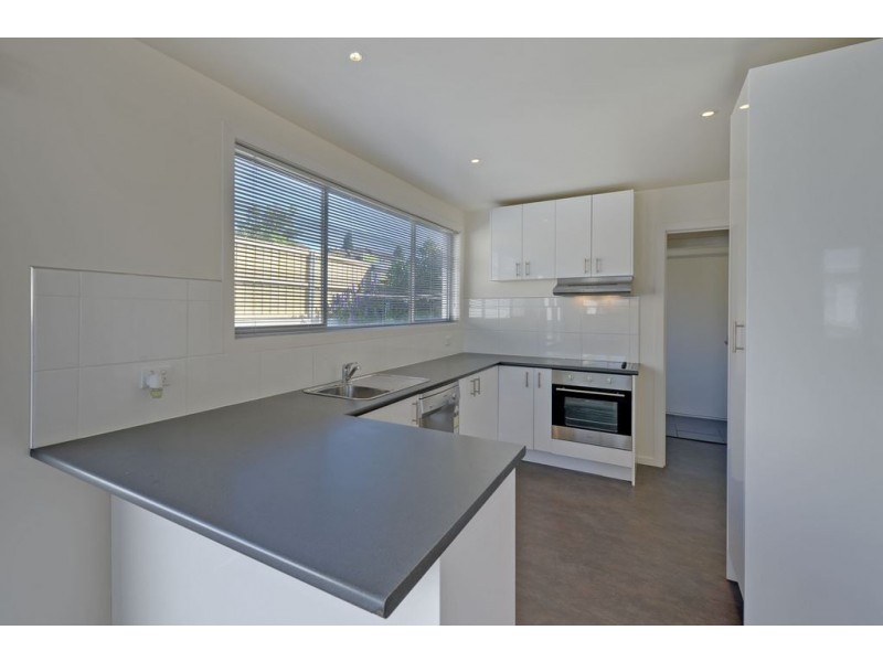 70 Ashbolt Crescent, Lutana TAS 7009
