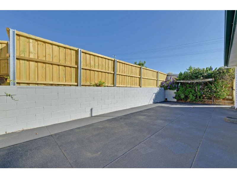 70 Ashbolt Crescent, Lutana TAS 7009