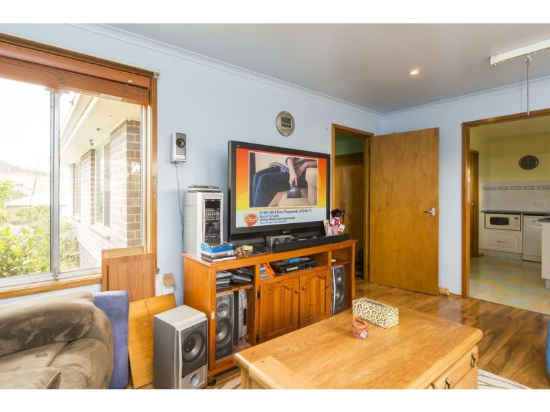 9 Holloway Drive, Herdsmans Cove TAS 7030