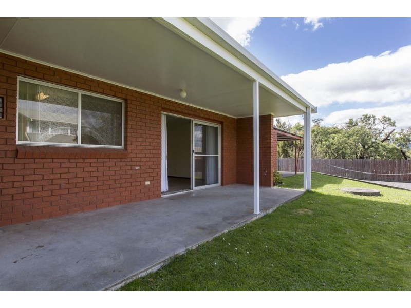 1/110 Abbotsfield Road, Claremont TAS 7011