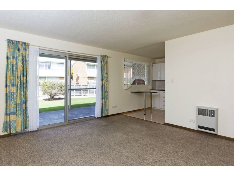 1/110 Abbotsfield Road, Claremont TAS 7011