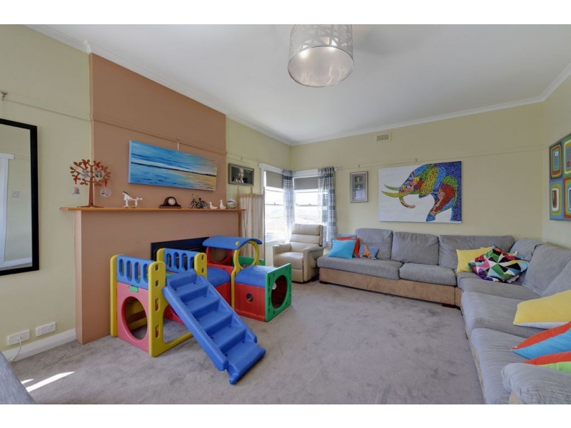 5 Mavis Court, Glenorchy TAS 7010