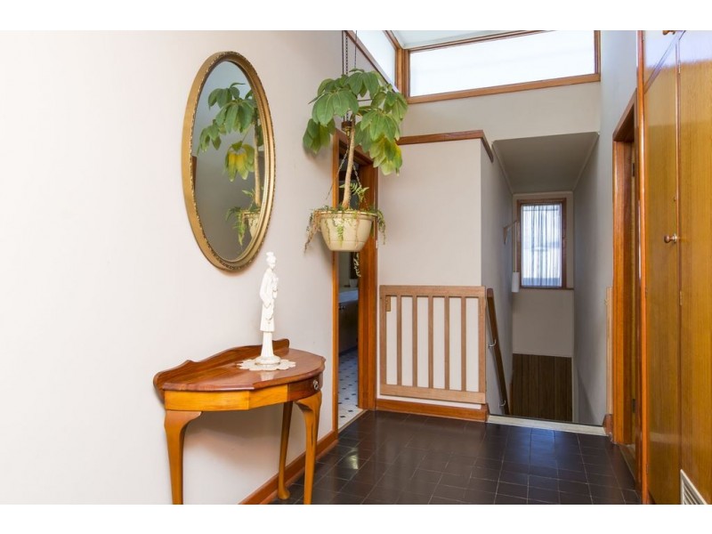 14 Riverview Parade, Rosetta TAS 7010