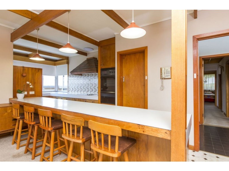 14 Riverview Parade, Rosetta TAS 7010